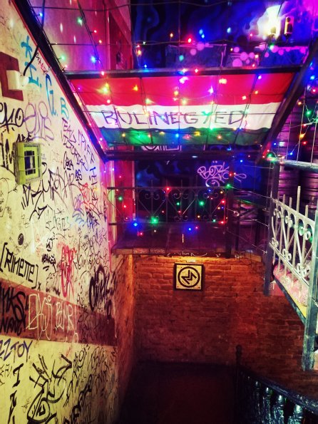 Szimpla Kert, Ruinenbar Budapest